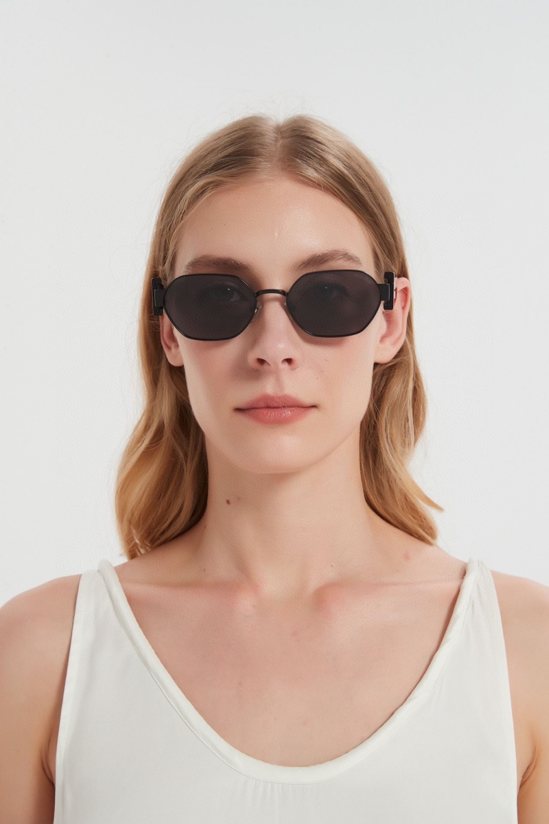 Miu miu Sunglasses